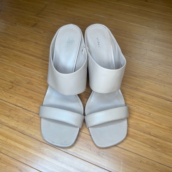 Vince size 11M Sandal/heal. Quinn,Cappuccino Le. - Picture 2 of 9